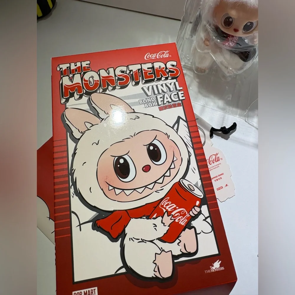 Authentic Labubu Coca-Cola - Picture 12 of 16